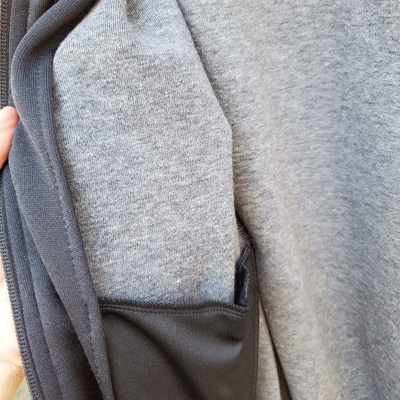 Adidas Men SST TT Track Jacket - Picture 3 of 4